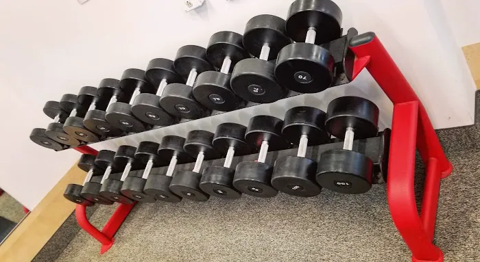 Tully 24 Fitness Picture 2
