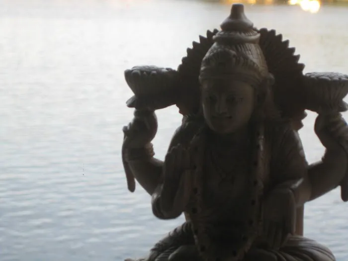 Flowforms Yoga Picture 9