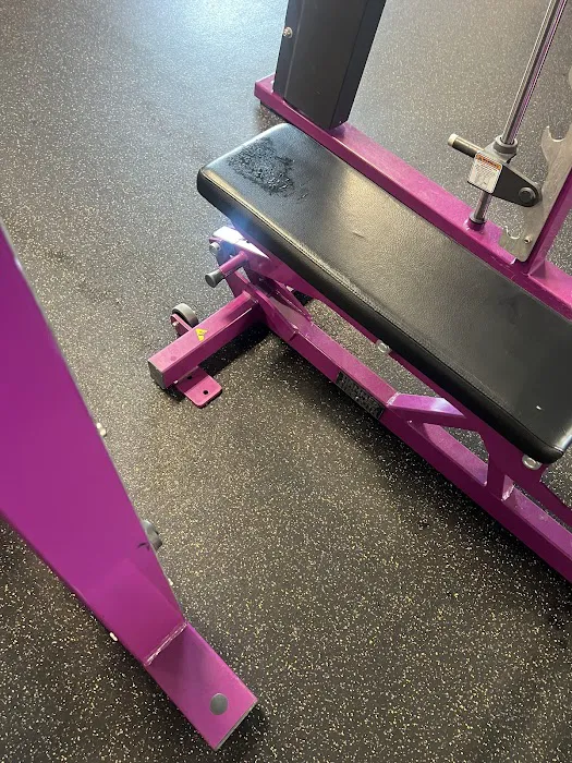 Planet Fitness Picture 5