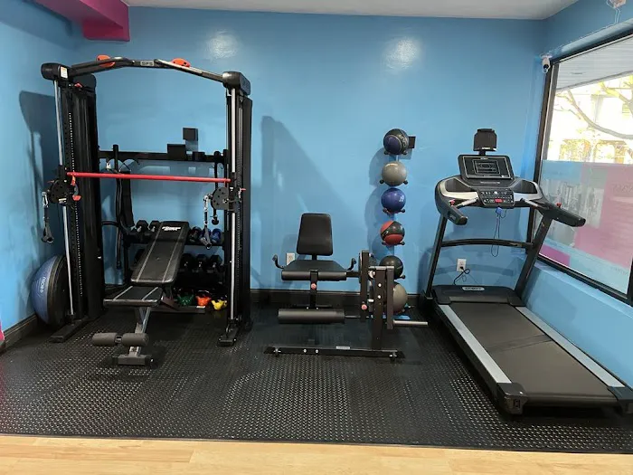 Best Family Fitness Picture 3