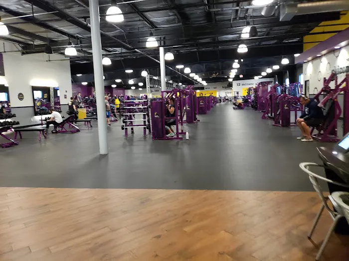 Planet Fitness Picture 4