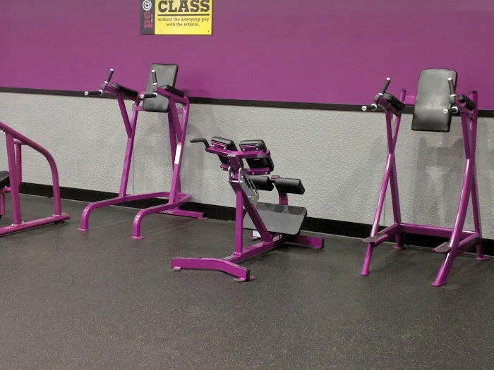 Planet Fitness Picture 8