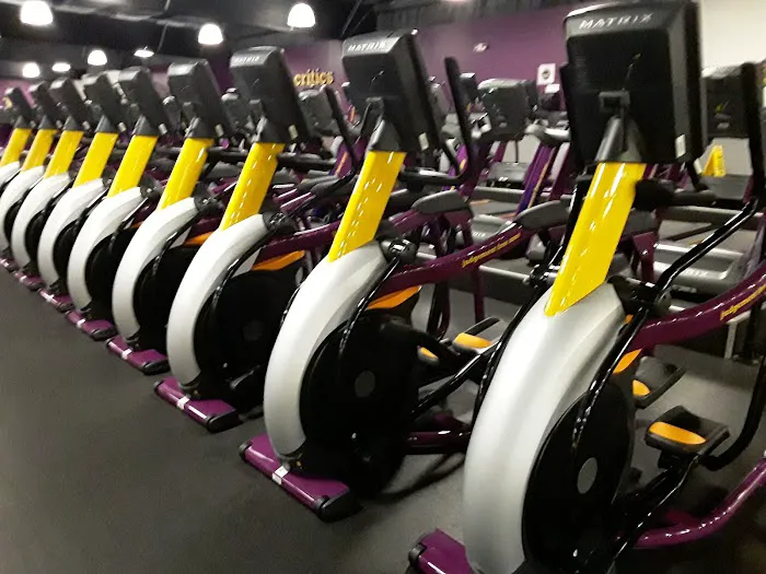 Planet Fitness Picture 7