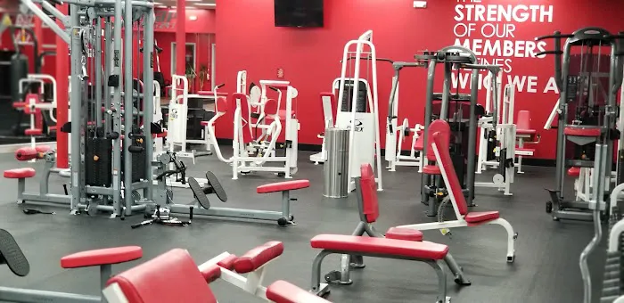 Snap Fitness Easthampton Picture 4