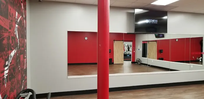 Snap Fitness Easthampton Picture 3