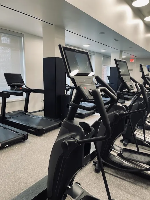 Health Club at Kips Bay Court Picture 3