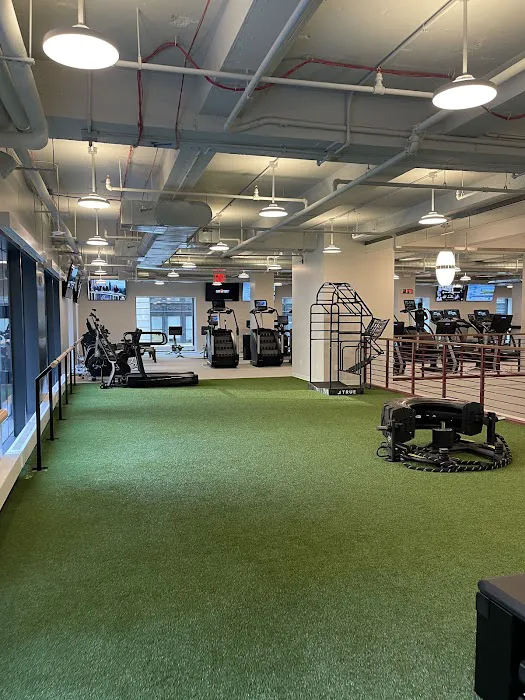 Chelsea Piers Fitness Picture 10