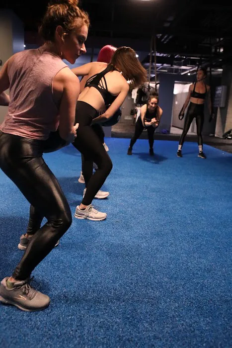 SWEAT440 Fitness Chelsea Picture 2