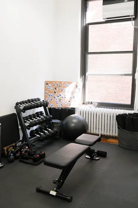The Pilates Circuit CHELSEA | Private Reformer Pilates Picture 3