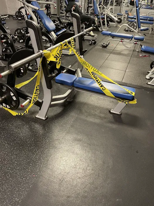 Crunch Fitness - Greenpoint Picture 8