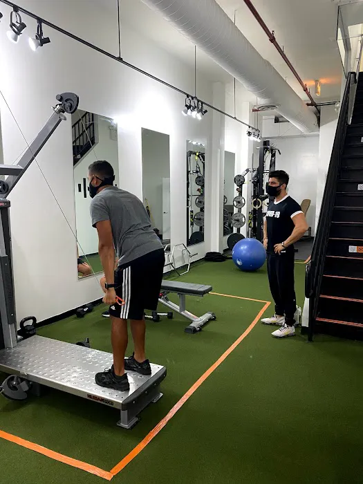 Fitness Lounge Picture 1
