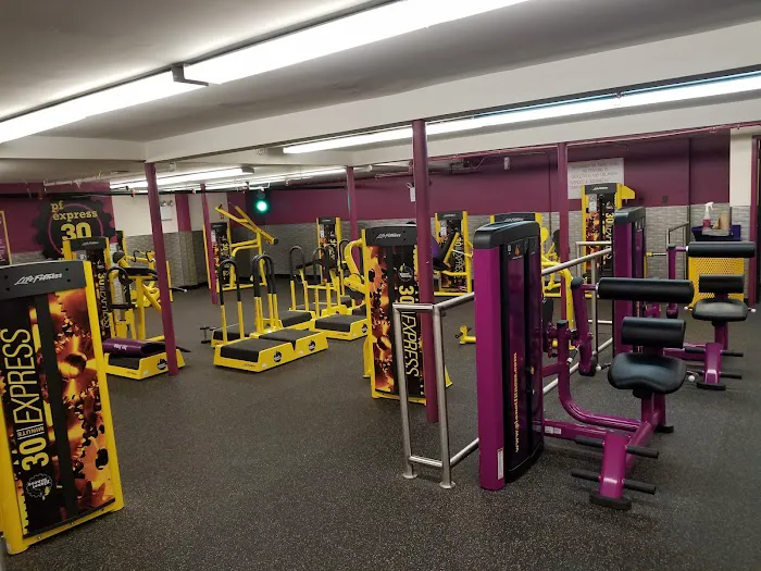 Planet Fitness Picture 1