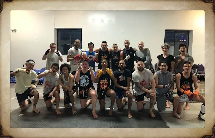 Raktan Muay Thai Picture 2