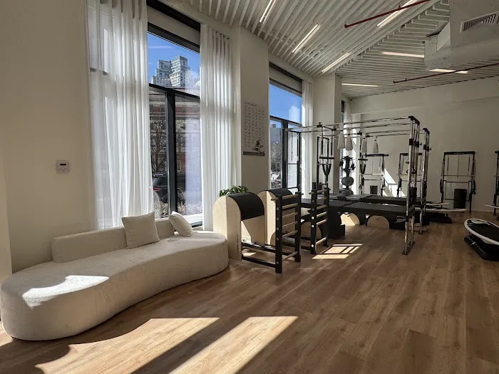 Lady Life Pilates [LIC] x Merrithew® Host Training Center Picture 1
