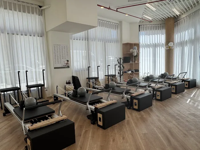 Lady Life Pilates [LIC] x Merrithew® Host Training Center Picture 8