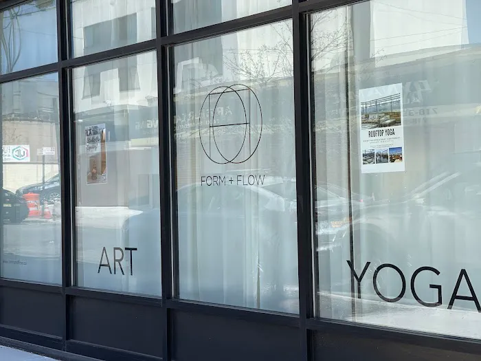 Form + Flow Queensbridge Picture 7