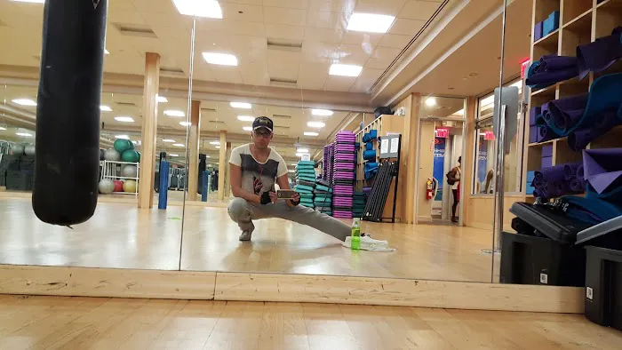 Club Fitness New York Picture 6