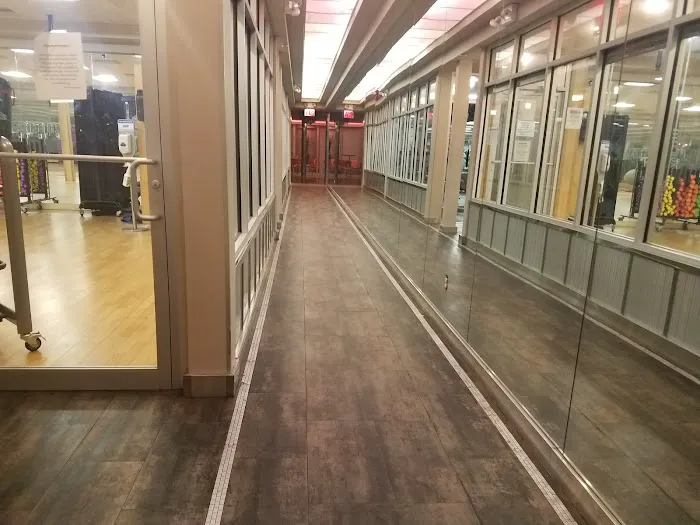 Club Fitness New York Picture 7