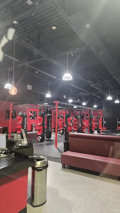 Kick Fit Performance Kickboxing Carle Place Picture 1