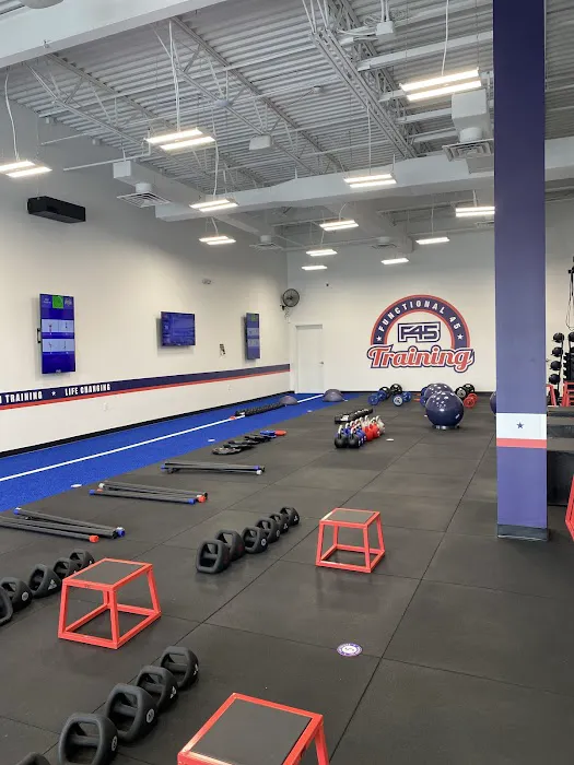 F45 Training Carle Place Picture 1