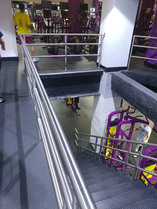 Planet Fitness Picture 6