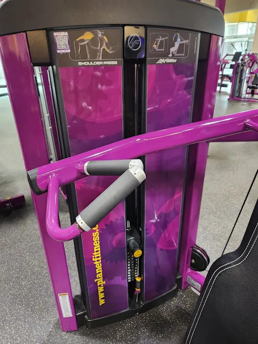 Planet Fitness Picture 6