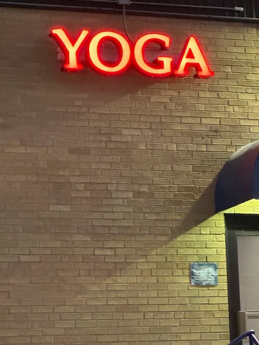 Center Yoga Picture 3