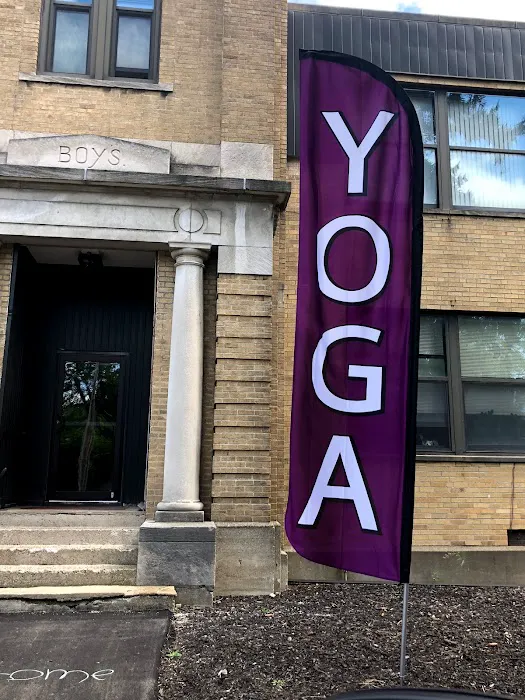 Center Yoga Picture 5
