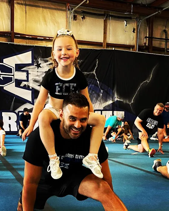 East Celebrity Elite Picture 2