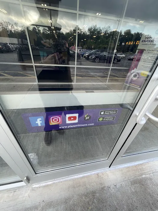 Planet Fitness Picture 8
