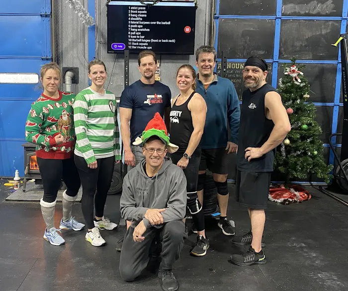 Crossfit 1977 Picture 6