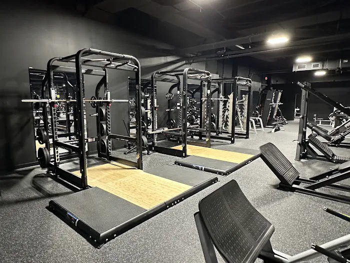 Uncaged Fitness Picture 1