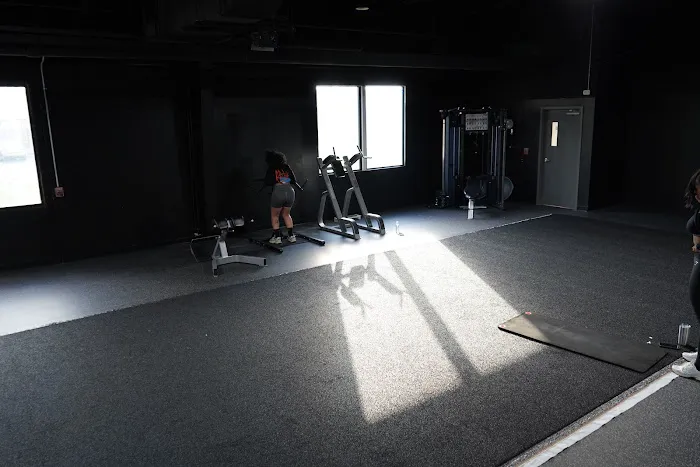 Uncaged Fitness Picture 6