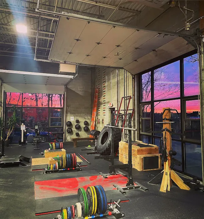 Spindell Barbell Club Picture 8