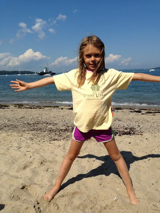 Spiral Tree Yoga - Aleksandra Townsend Picture 8