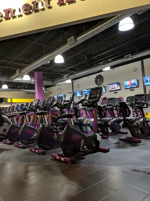 Planet Fitness Picture 2