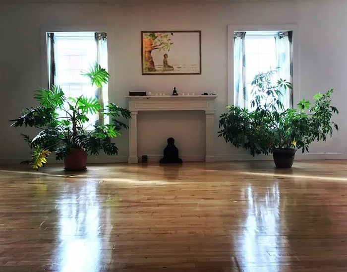 Bending Bodhi Yoga Picture 5