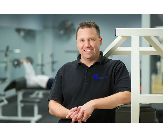 Real Fitness 24-Hour Gym Picture 3