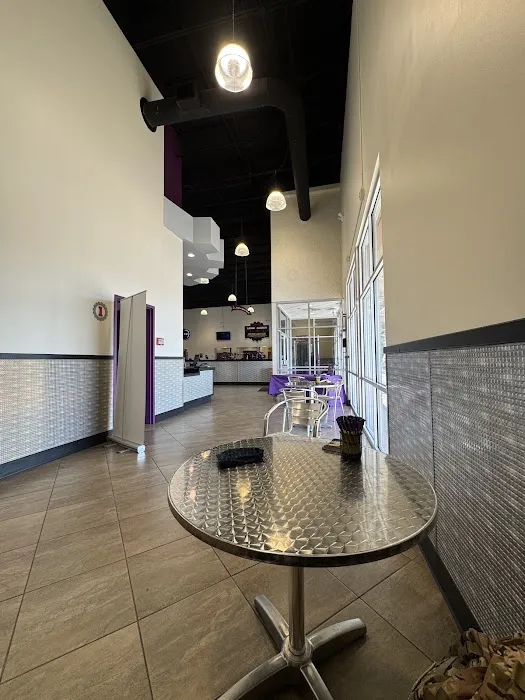 Planet Fitness Picture 8