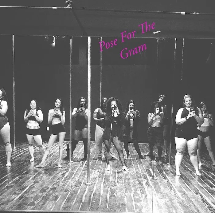 PoleLaTeaz: Pole Dance, Aerial Hoop, Aerial Silks Fitness Studio Picture 2