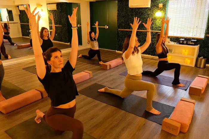 Element Yoga Picture 8