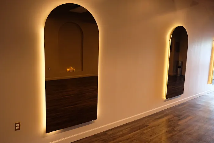 Element Yoga Picture 9