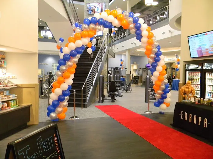 Onelife Fitness - Perimeter Sports Club Picture 7