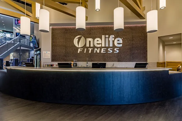 Onelife Fitness - Perimeter Sports Club Picture 6