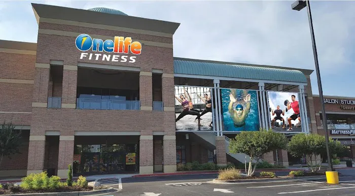 Onelife Fitness - Perimeter Sports Club Picture 5