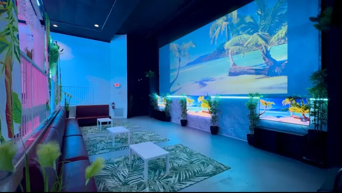 Aquatic Cinema Fitness Club (ACFC Studio) (Hot Tub Yoga) Picture 7