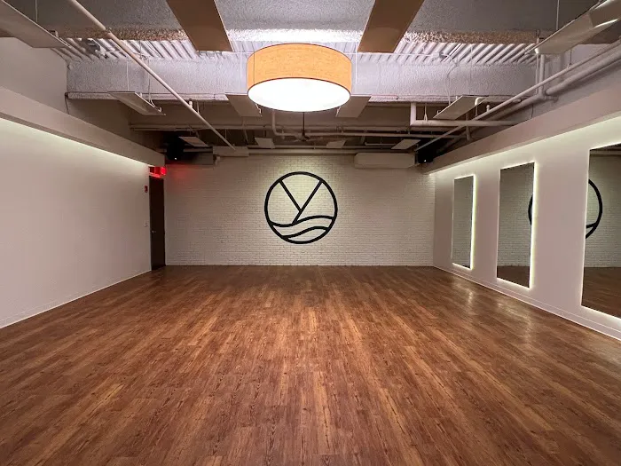 Yonder Yoga - Perimeter Picture 2
