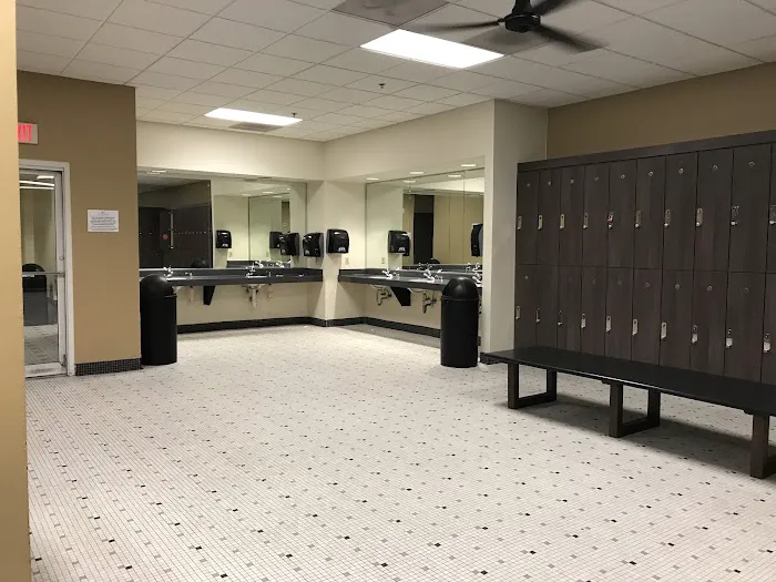 LA Fitness Picture 1