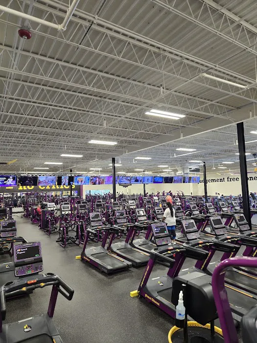 Planet Fitness Picture 3