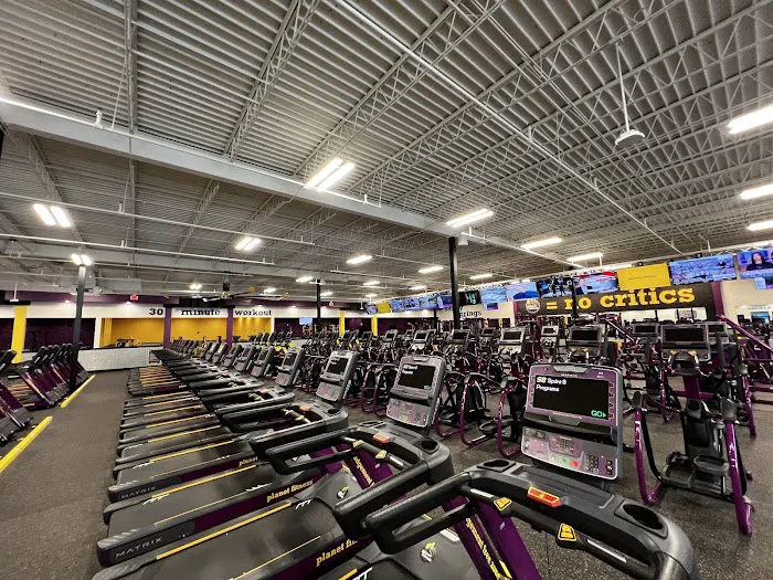 Planet Fitness Picture 4